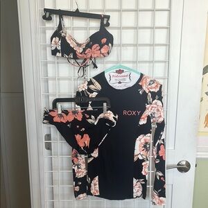 Roxy black floral swim bikini and rash guard set